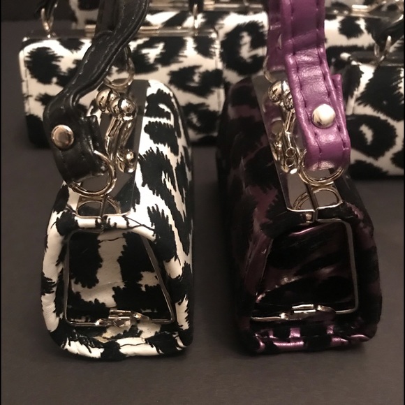 Mini Clutch Purse (12) - Picture 6 of 11